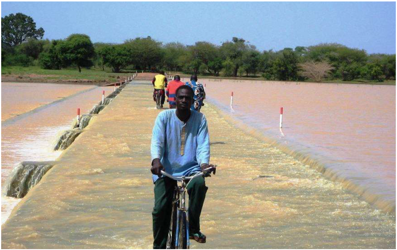 Radier submersible dans à Gaoua, Burkina Faso.png