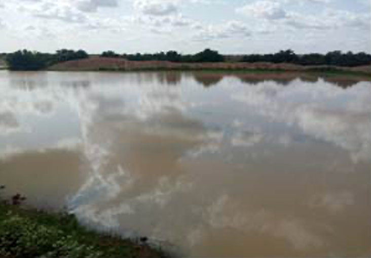 Comportement de la mare de Sabarabangou, une saison de pluies après les travaux.png